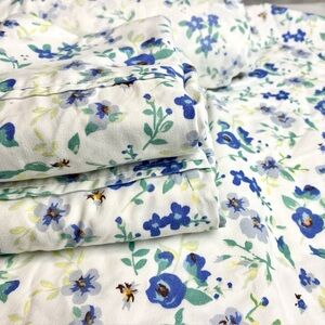 Queen Floral Sheet Set 4 Pieces Soft Girl Dainty Purple Violets Cottage Garden